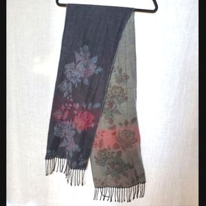 Steve Madden Rose Garden floral scarf in Gray